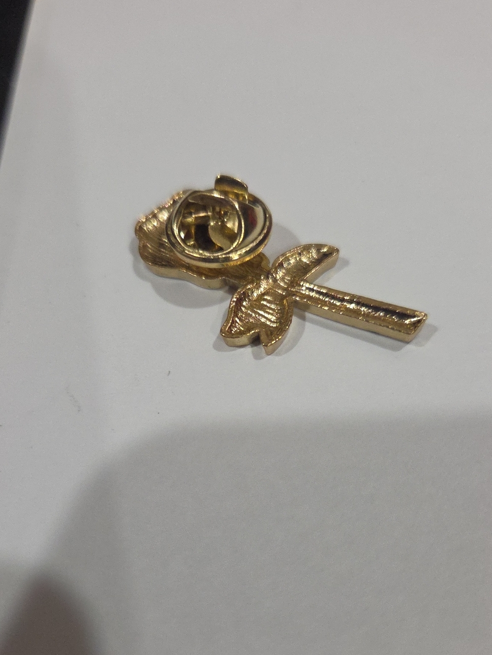 BLACK ROSE ENAMEL PIN - Picture 3 of 3